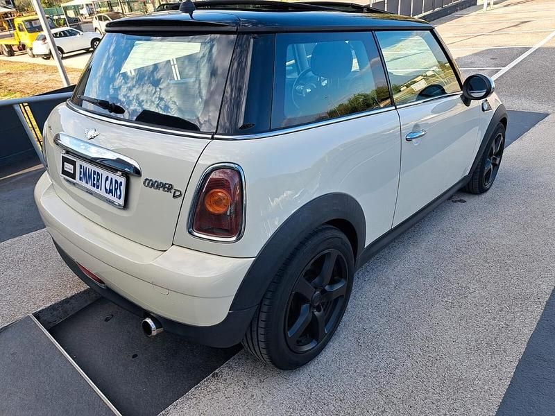 Usata Mini Cooper 110 CV (80 kW) 2007 Beige Utilitaria