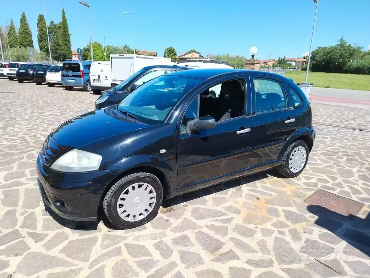 Usata Citroën C3 Elegance 60 CV (44 kW) 2008 Nero Berlina