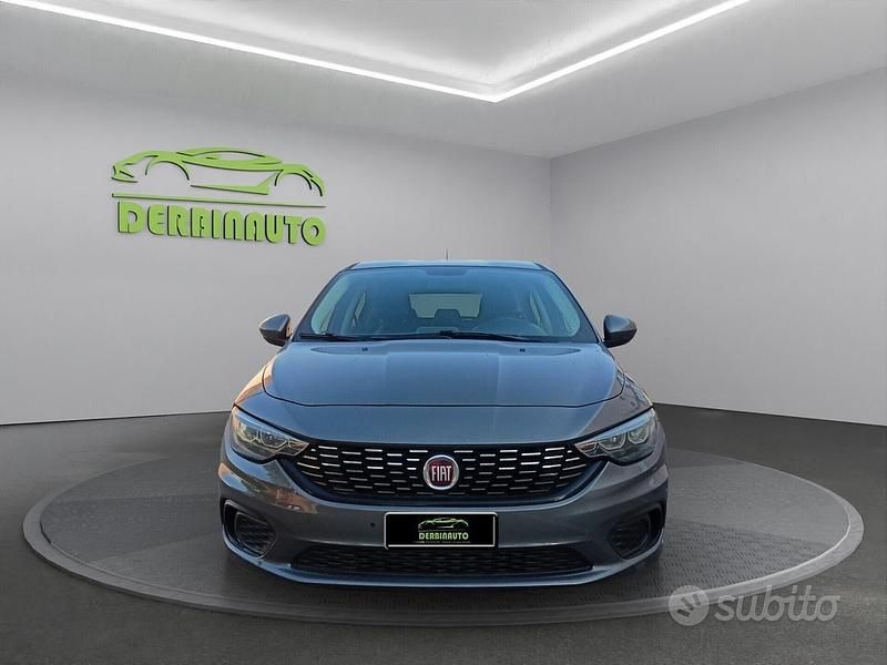 Grigio Usata 2021 Fiat Tipo Business Tre volumi | 9999 € (Ottimo prezzo) - Immagine 1/4