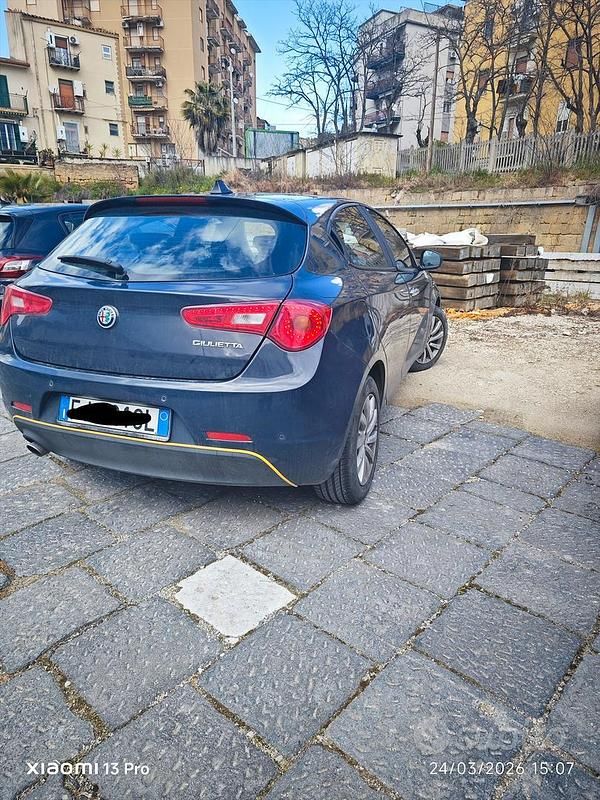 Usata Alfa Romeo Giulietta Super 120 CV (88 kW) 2017 Blu Utilitaria