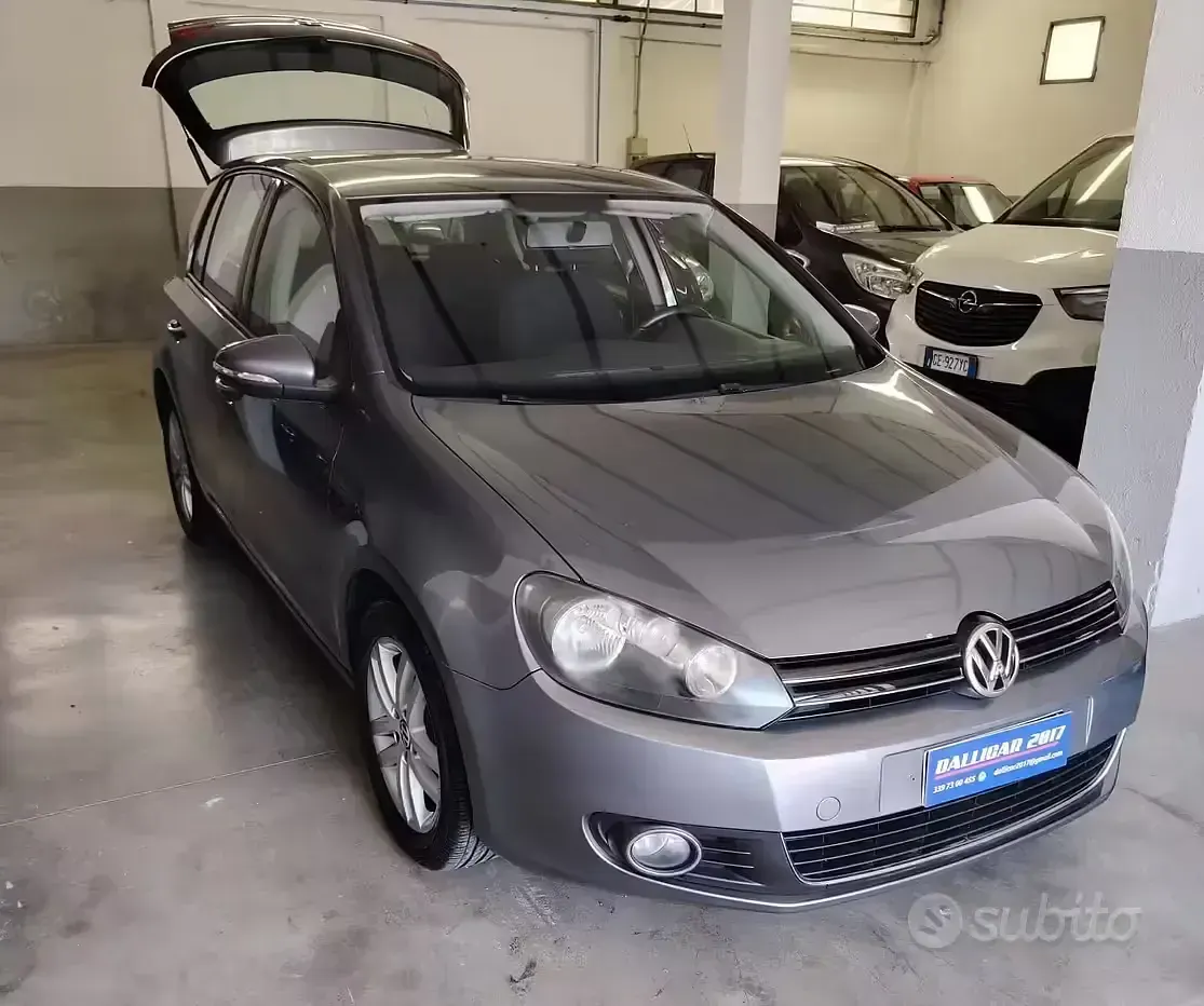 Usata VW Golf VI Highline 122 CV (89 kW) 2010 Grigio Utilitaria