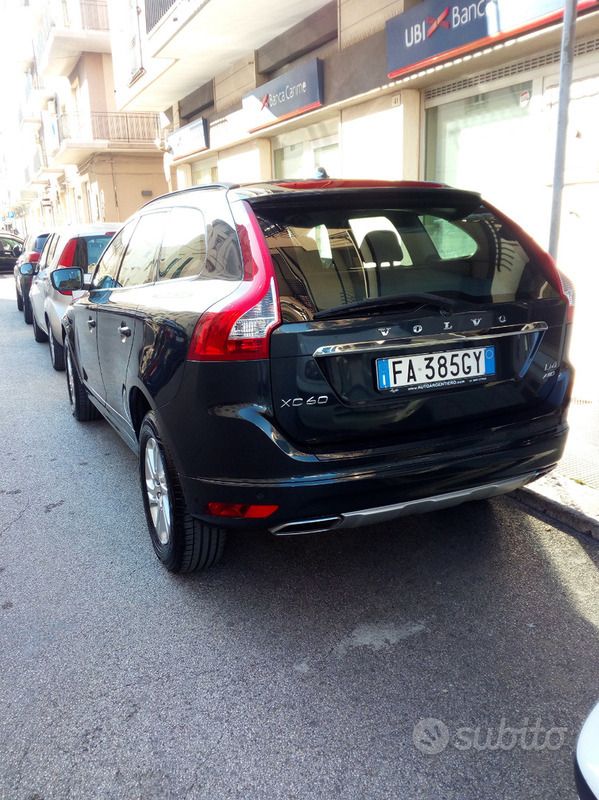 Blu Usata 2015 Volvo XC60 SUV | 13.000 € (Ottimo prezzo) - Immagine 1/4
