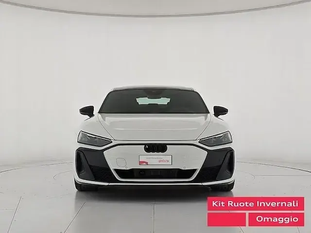 Nuova Audi e-tron GT quattro Comfort 163 kW (222 CV) 2026 Bianco arkona Berlina