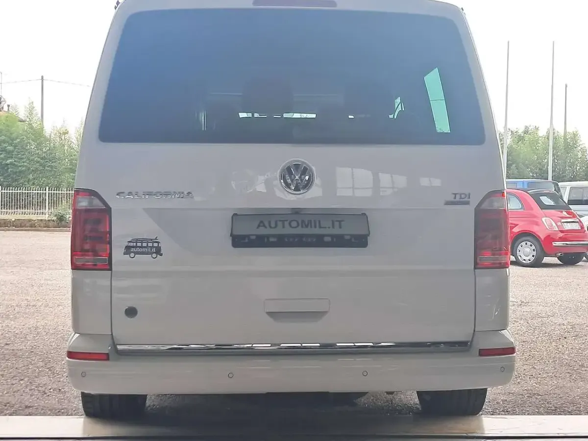 Usata VW California Edition 204 CV (150 kW) 2015 Bianco Furgone