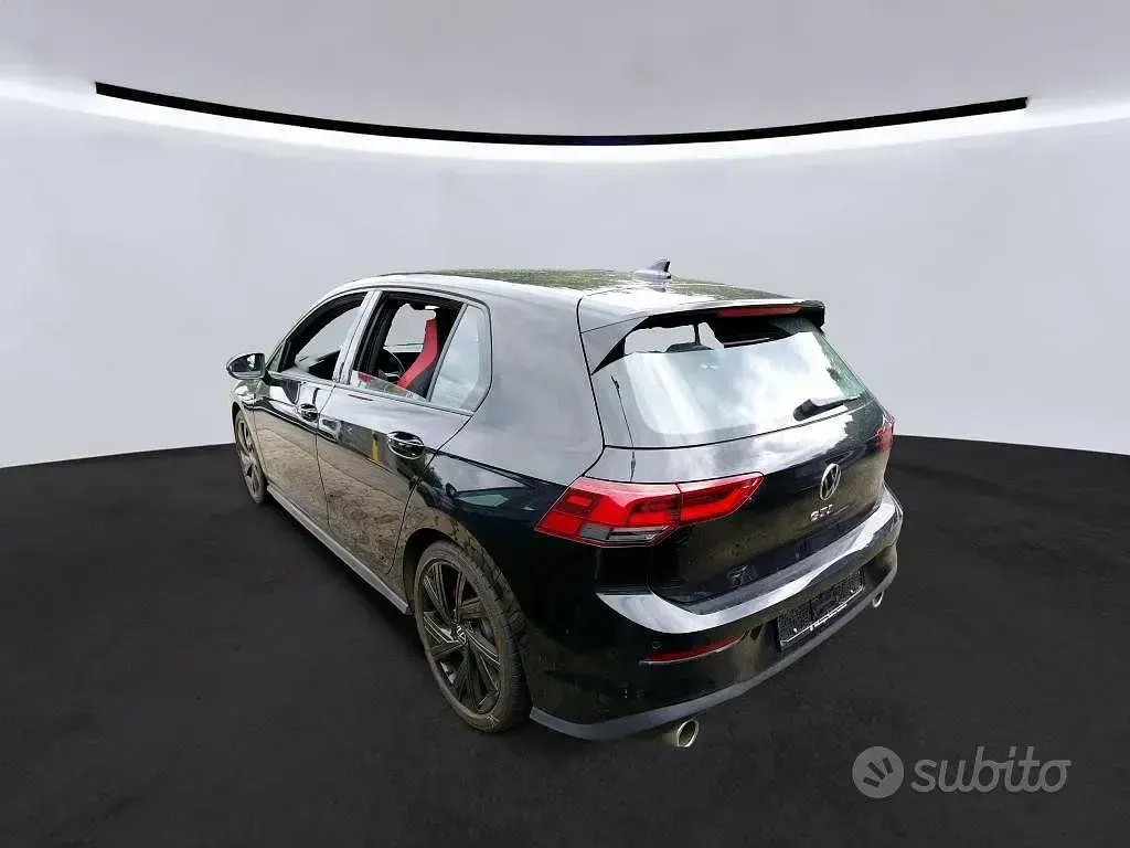 Usata VW Golf VIII GTI 245 CV (180 kW) 2024 Nero Berlina
