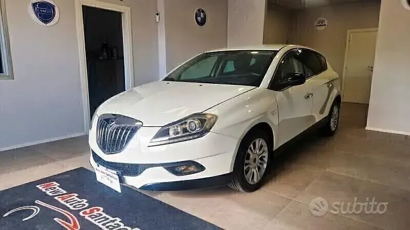 Usata Lancia Delta S 120 CV (88 kW) 2013 Bianco Utilitaria
