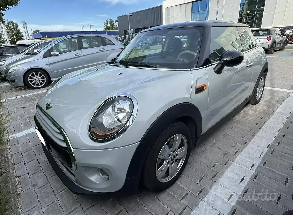 Usata Mini Cooper Coupé 136 CV (100 kW) 2014 Bianco Coupé