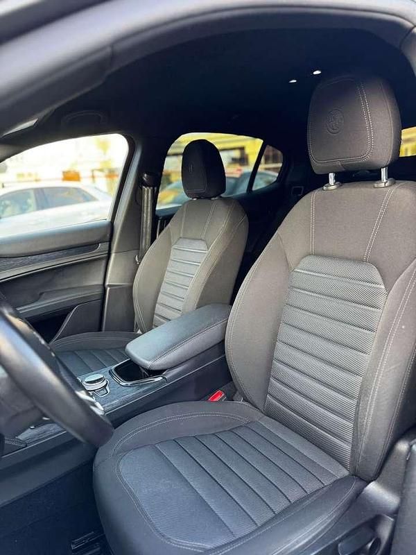 Usata Alfa Romeo Stelvio Ti 209 CV (153 kW) 2023 Grigio SUV