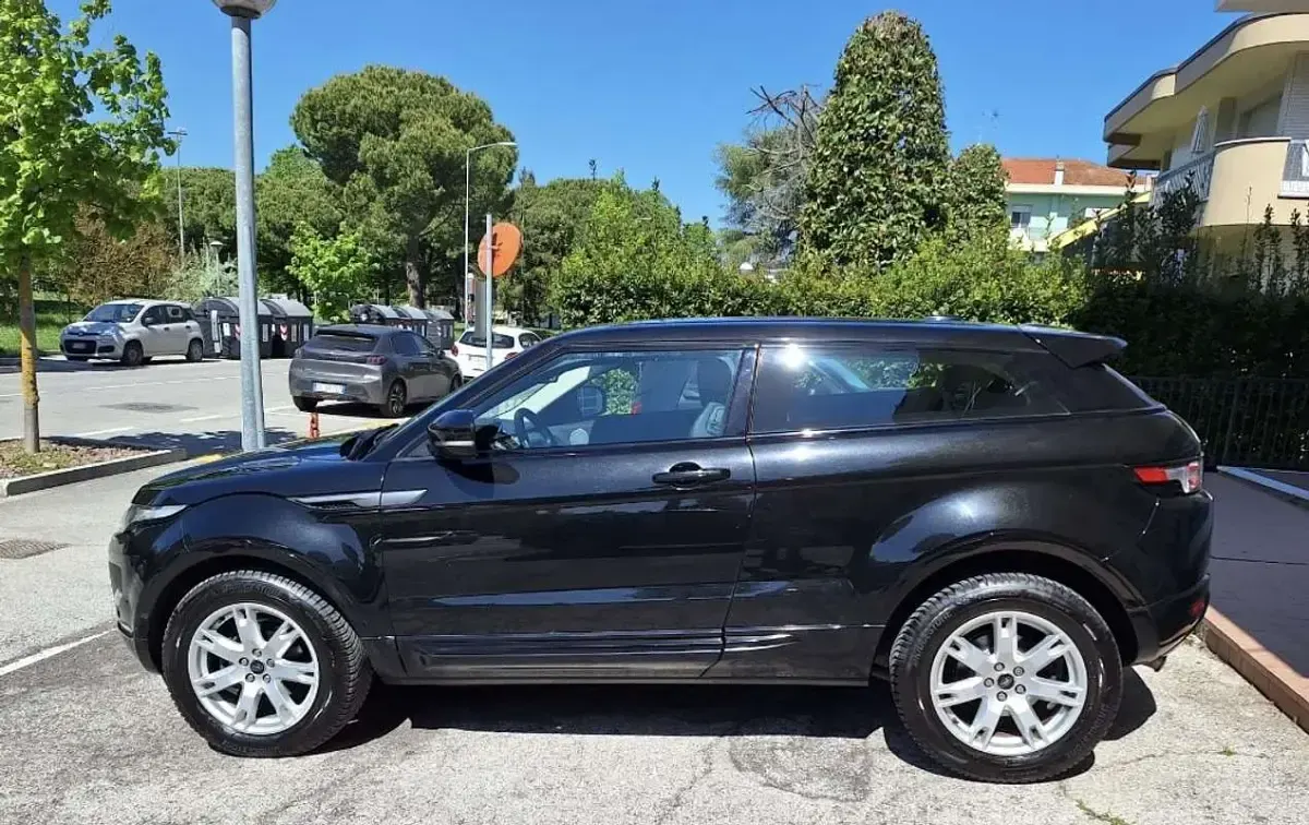 Usata Land Rover Range Rover evoque Prestige 150 CV (110 kW) 2012 SUV