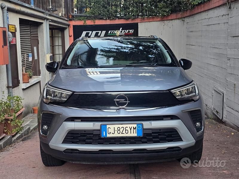 Grigio Usata 2022 Opel Crossland Elegance SUV | 13.900 € (Buon prezzo) - Immagine 1/4