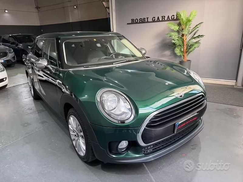 Usata Mini One Clubman Business 116 CV (85 kW) 2018 Verde Station wagon