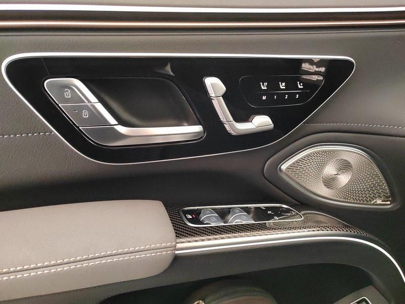 Usata Mercedes EQS 53 AMG Luxury 185 kW (252 CV) 2022 Grigio grafite ; Berlina