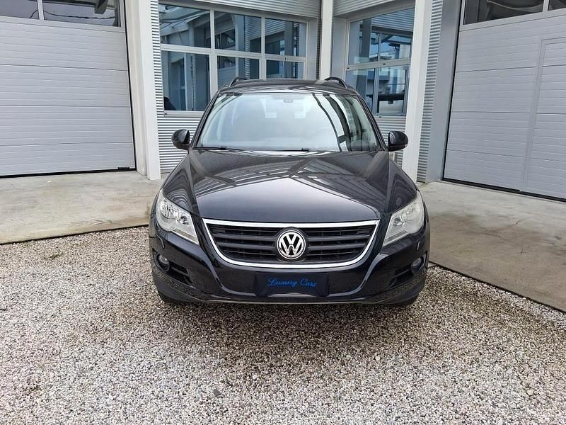 Usata VW Tiguan Track & Field 140 CV (102 kW) 2007 Nero SUV