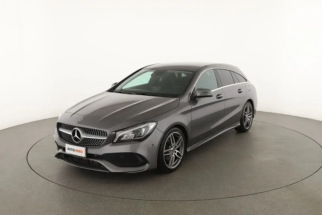 Usata Mercedes CLA200 Premium 135 CV (99 kW) 2019 Grigio Coupé