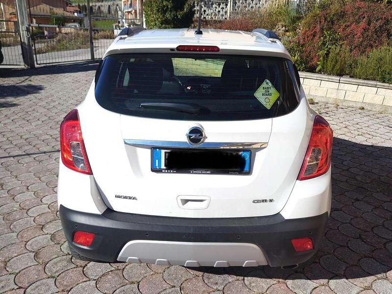 Usata Opel Mokka S 131 CV (96 kW) 2014 Bianco SUV