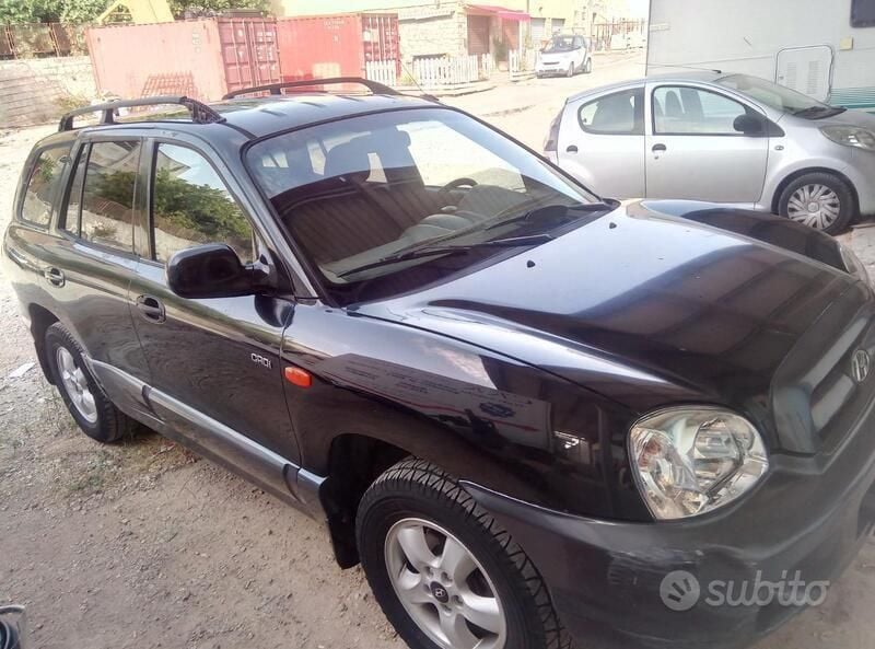 Usata 2005 Hyundai Santa Fe SUV | 2800 € (Buon prezzo) - Immagine 1/3