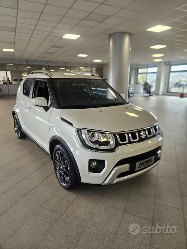 Nuova Suzuki Ignis 83 CV (61 kW) 2025 Bianco SUV