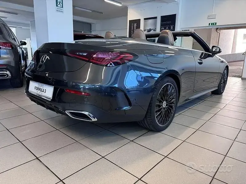 Usata Mercedes CLE220 AMG line 197 CV (144 kW) 2025 Nero Cabrio