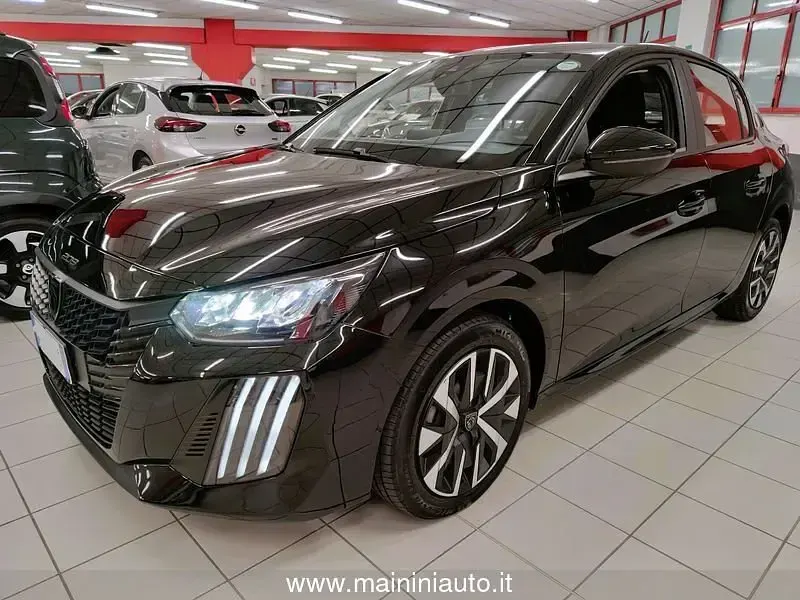 Usata Peugeot 208 Style 102 CV (75 kW) 2025 Utilitaria