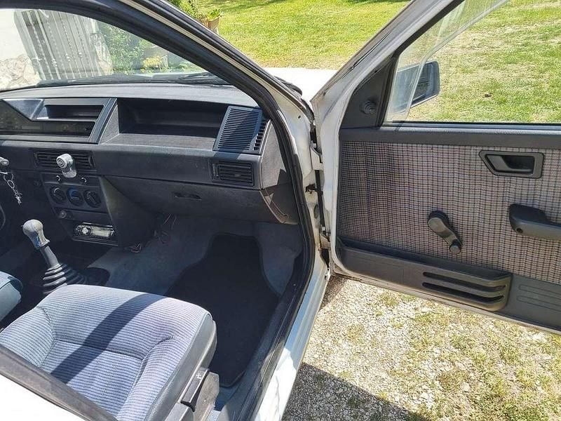 Usata Fiat Tipo 71 CV (52 kW) 1990 Bianco Berlina