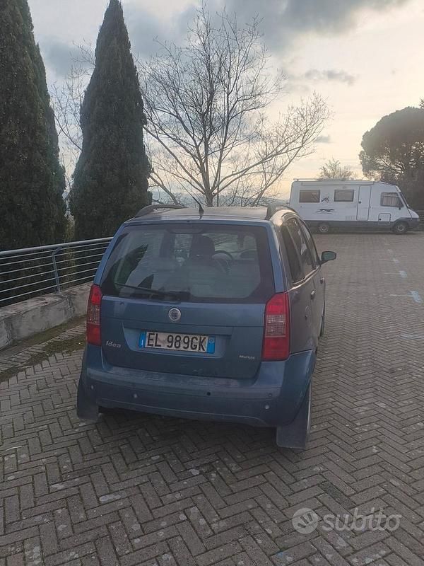 Usata Fiat Idea 2004 Grigio Monovolume