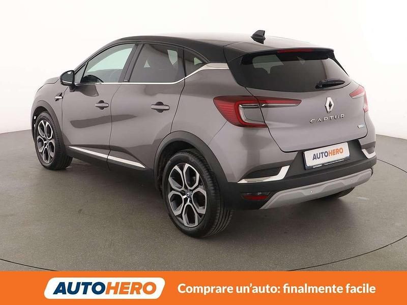 Usata Renault Captur Intens 94 CV (69 kW) 2021 Grigio SUV
