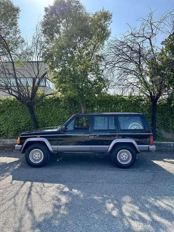 Usata 1995 Jeep Cherokee SUV | 10.500 € - Immagine 1/4