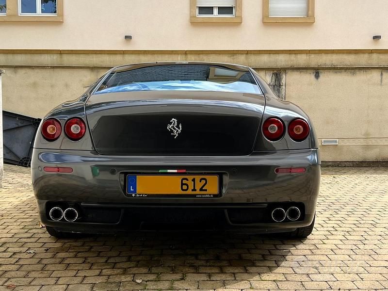 Usata Ferrari 612 540 CV (397 kW) 2006 Grigio Coupé