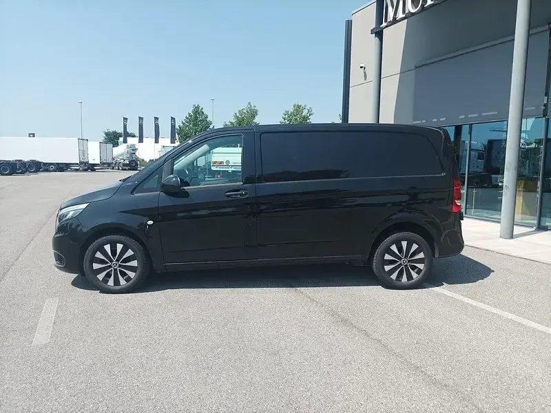 Usata Mercedes Vito 163 CV (119 kW) 2021 Nero Furgone