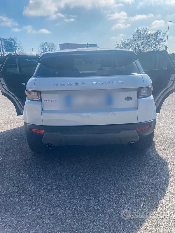 Usata Land Rover Range Rover evoque HSE 150 CV (110 kW) 2017 Bianco SUV