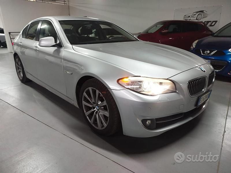 Begagnad BMW 520 Efficient Dynamics 184 HK (135 kW) 2011 Grå Sedan