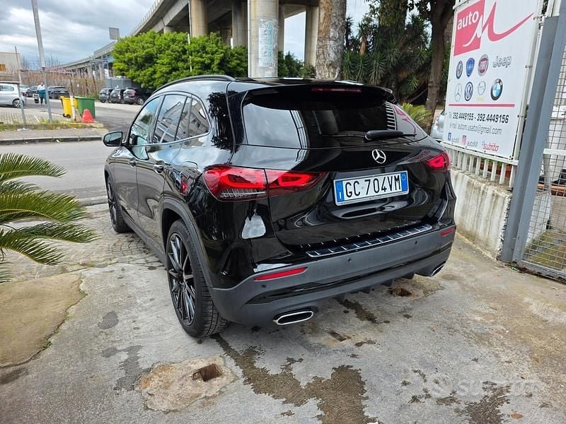 Usata Mercedes GLA200 Premium 150 CV (110 kW) 2020 Nero SUV
