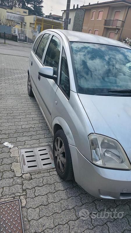 Usata Opel Meriva 2004 Monovolume