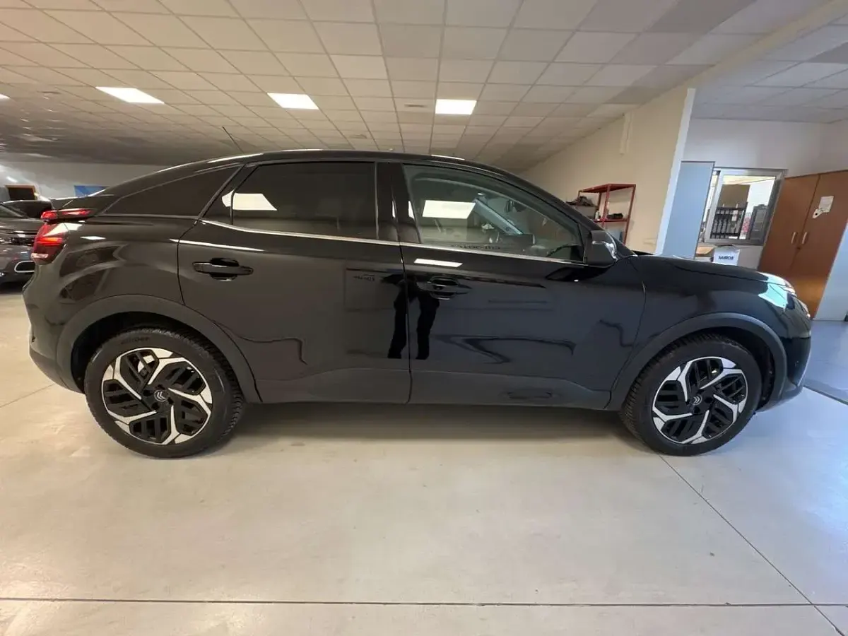 Usata Citroën C4 Shine 110 CV (80 kW) 2021 Nero Berlina