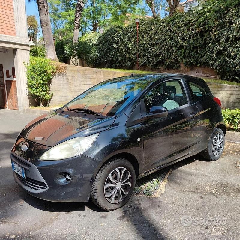 Usata Ford Ka Titanium 75 CV (55 kW) 2010 Nero Utilitaria