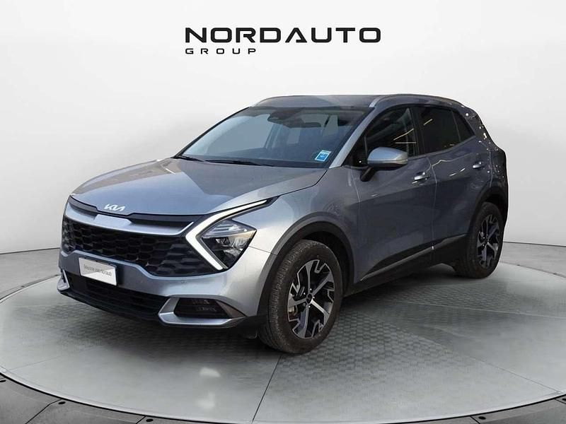 Usata Kia Sportage Style 230 CV (169 kW) 2023 Argento SUV