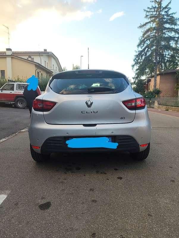 Usata Renault Clio IV Life 75 CV (55 kW) 2017 Berlina