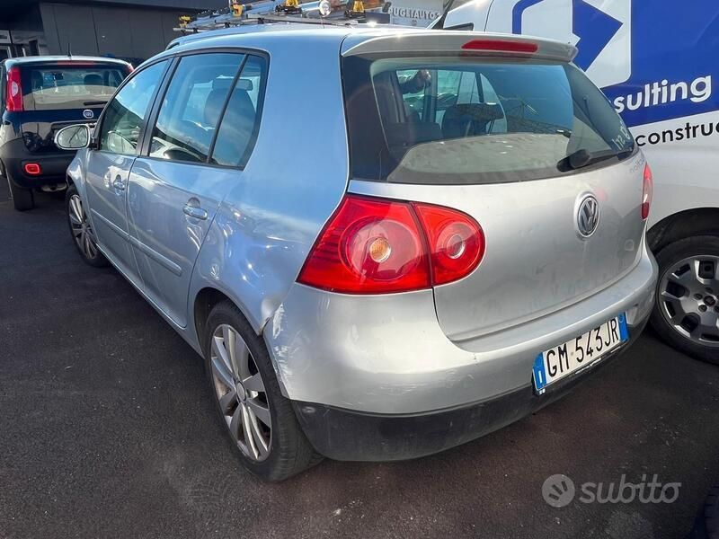 Usata VW Golf V 115 CV (84 kW) 2007 Utilitaria