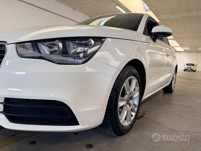 Usata Audi A1 Attraction 85 CV (62 kW) 2014 Bianco Utilitaria