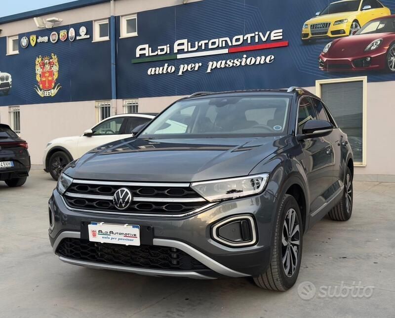 Grigio Usata 2022 VW T-Roc Style SUV | 23.500 € (Buon prezzo) - Immagine 1/4