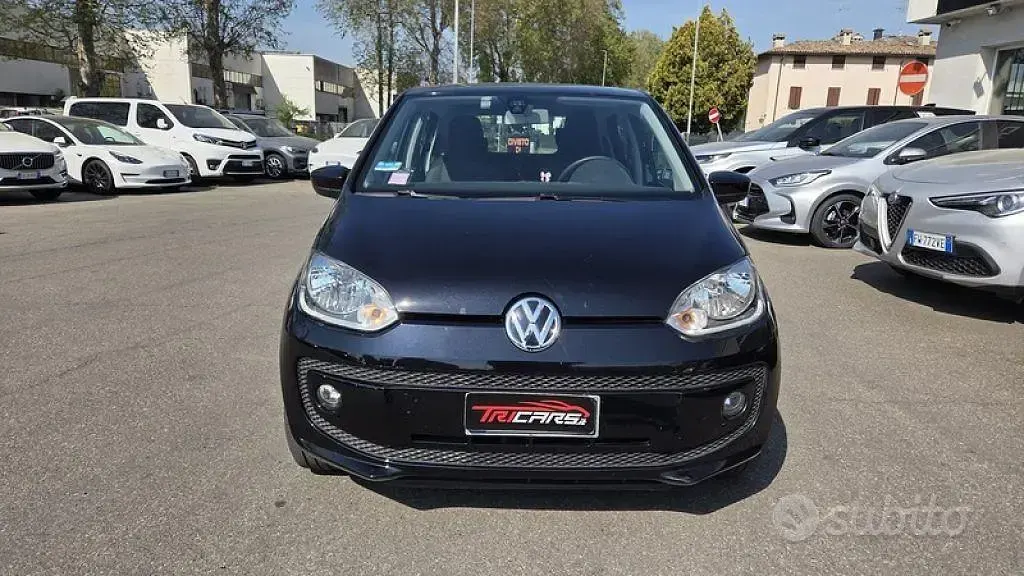 Usata VW up! move up! 68 CV (50 kW) 2016 Nero Utilitaria