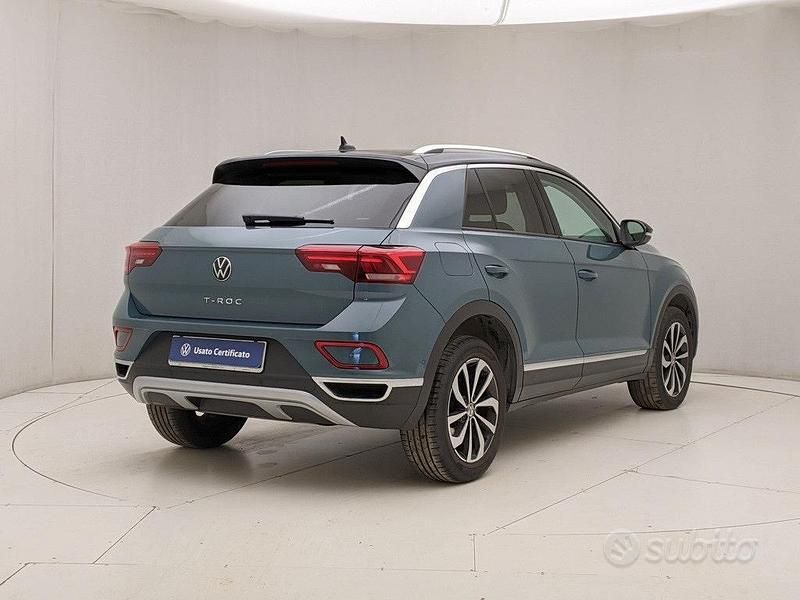 Usata VW T-Roc Style 150 CV (110 kW) 2023 Grigio SUV