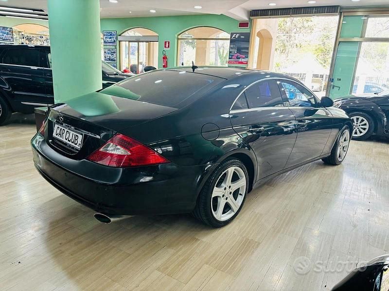 Usata Mercedes CLS320 224 CV (164 kW) 2007 Nero Berlina