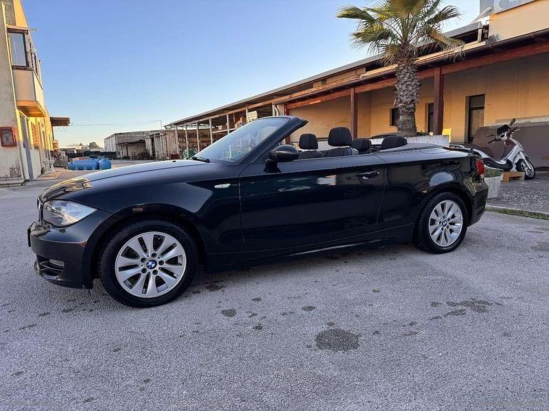 Usata BMW 118 Cabriolet 177 CV (130 kW) 2009 Other Cabrio