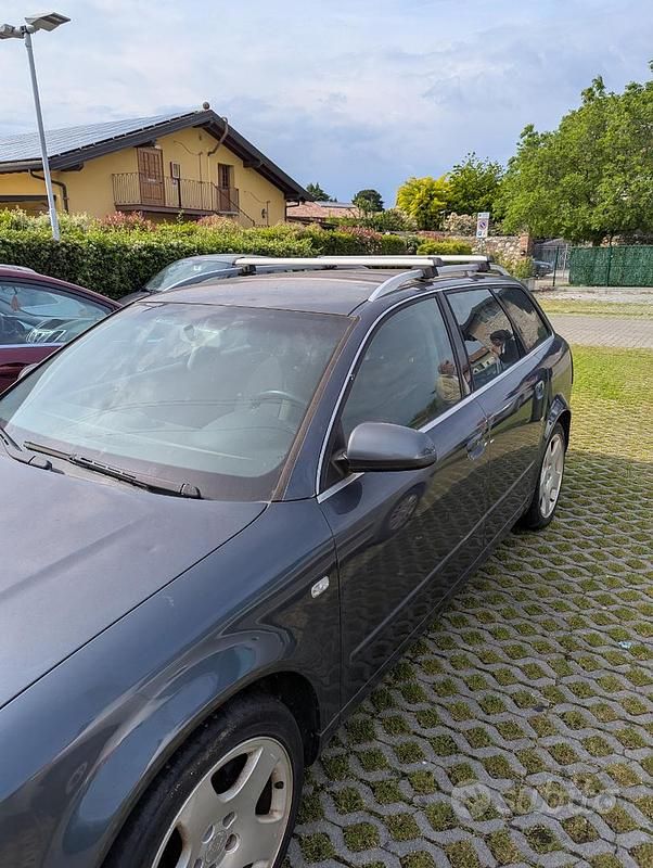 Usata 2004 Audi A4 Station wagon | 1800 € (Ottimo prezzo) - Immagine 1/4