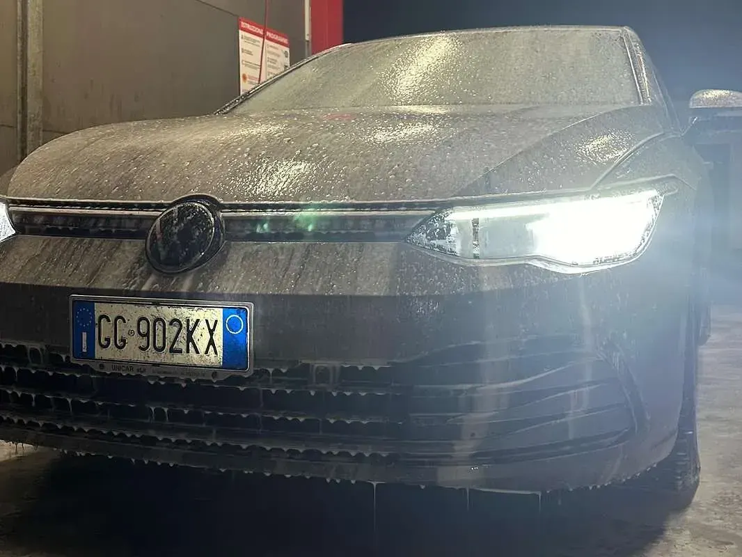 Usata VW Golf VII Life 150 CV (110 kW) 2020 Grigio Berlina