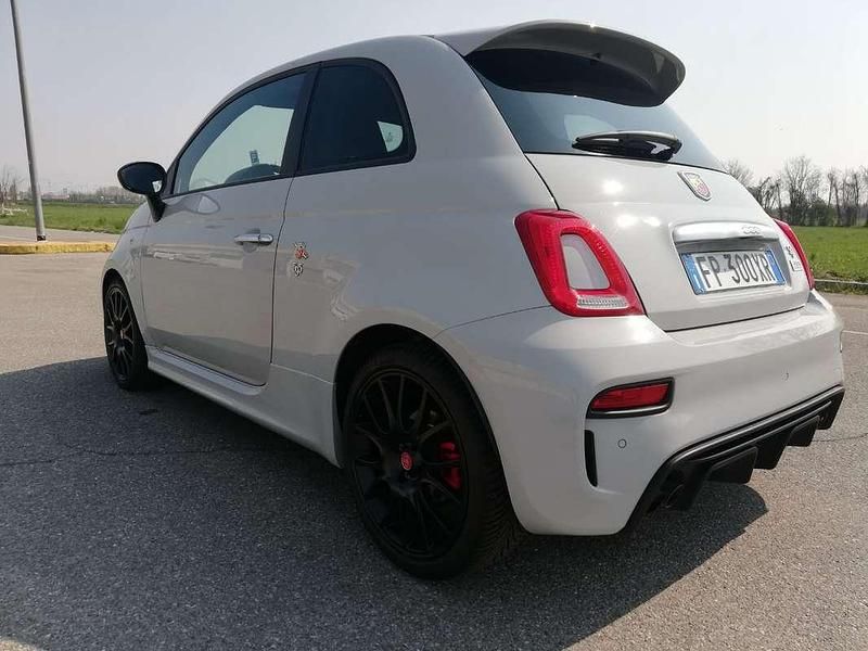 Usata Abarth 595 Pista 160 CV (117 kW) 2018 Grigio Utilitaria