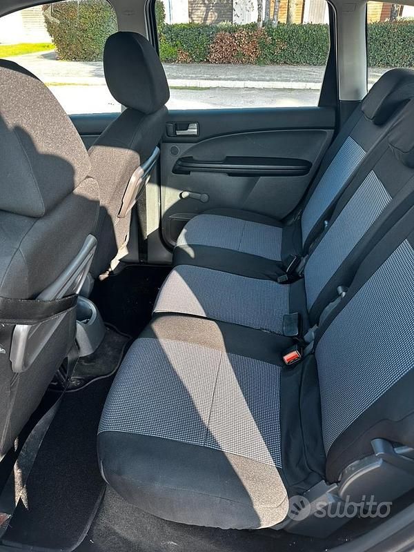 Usata Ford C-MAX 115 CV (84 kW) 2006 Nero Monovolume