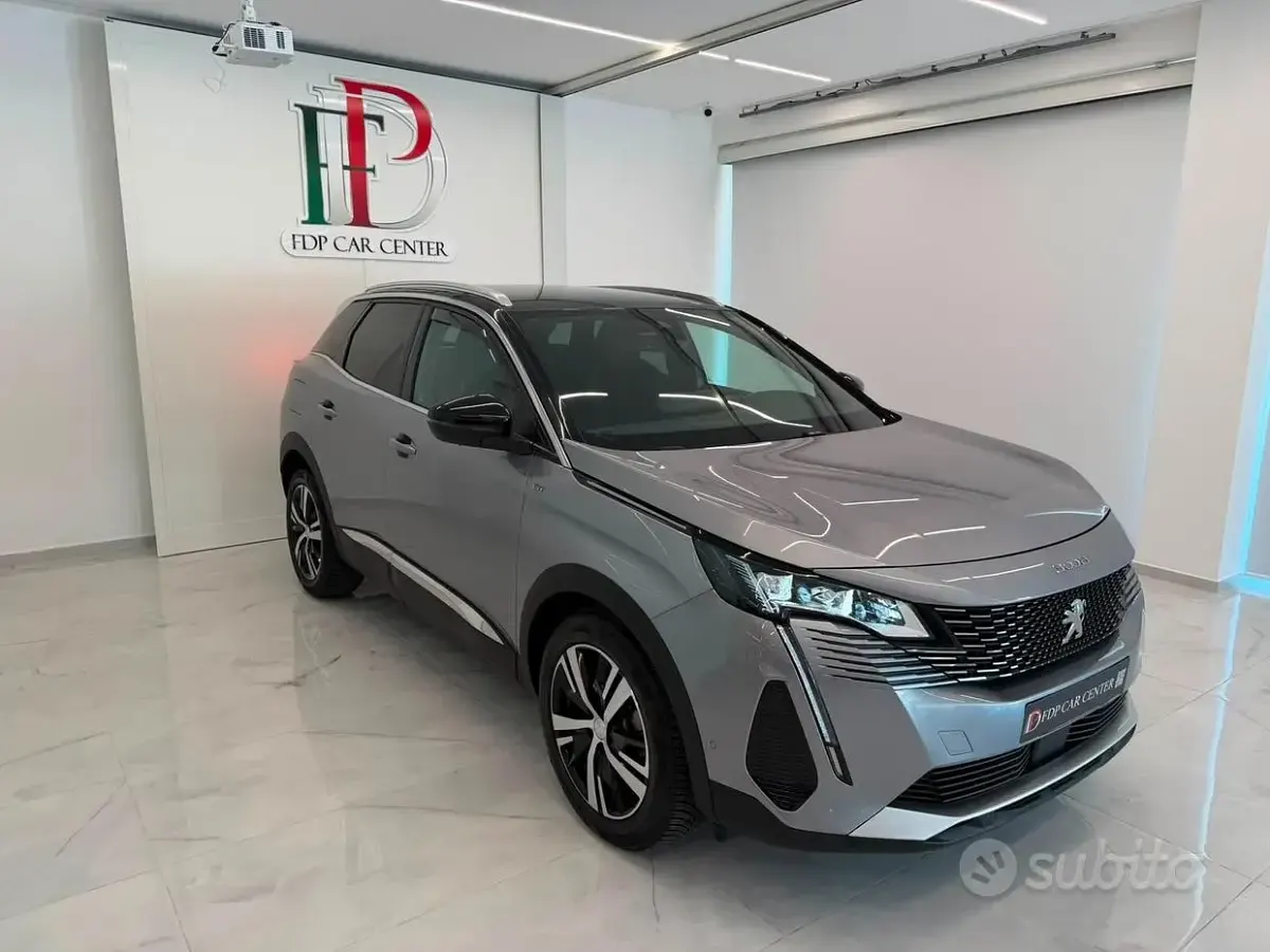 Usata Peugeot 3008 GT-line 131 CV (96 kW) 2021 Grigio SUV