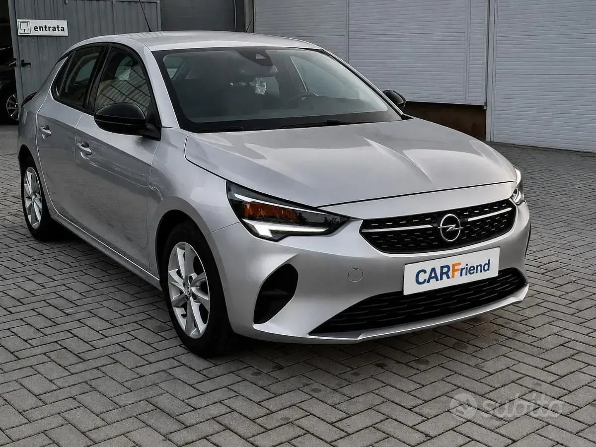 Usata Opel Corsa 75 CV (55 kW) 2022 Argento Utilitaria